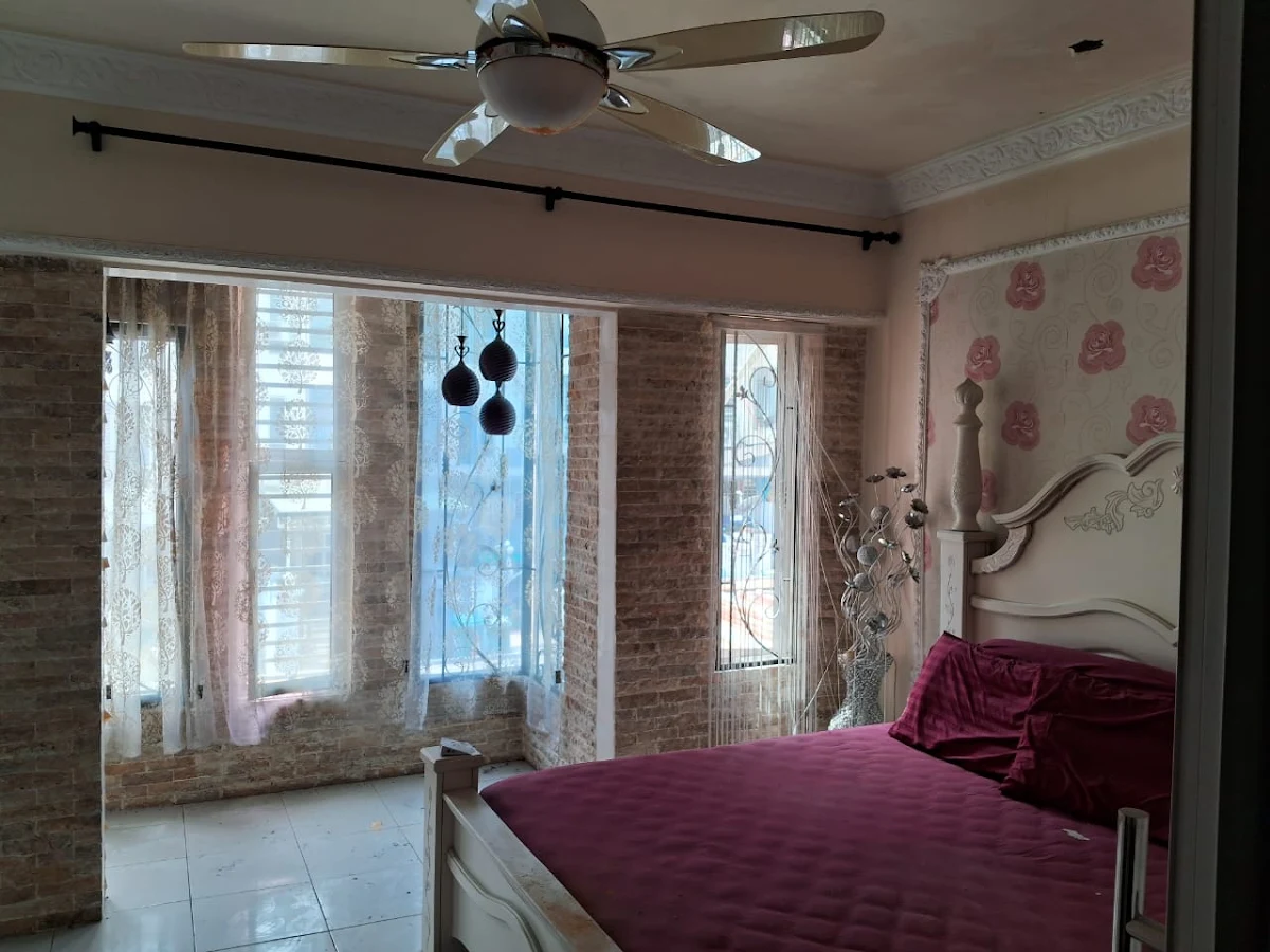 2-storey Townhouse, 6 rooms 2/9