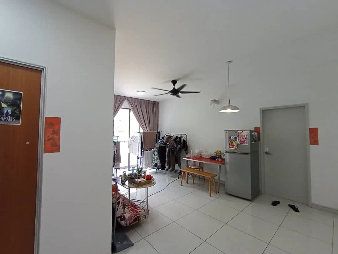 Riana South Condo 1/10