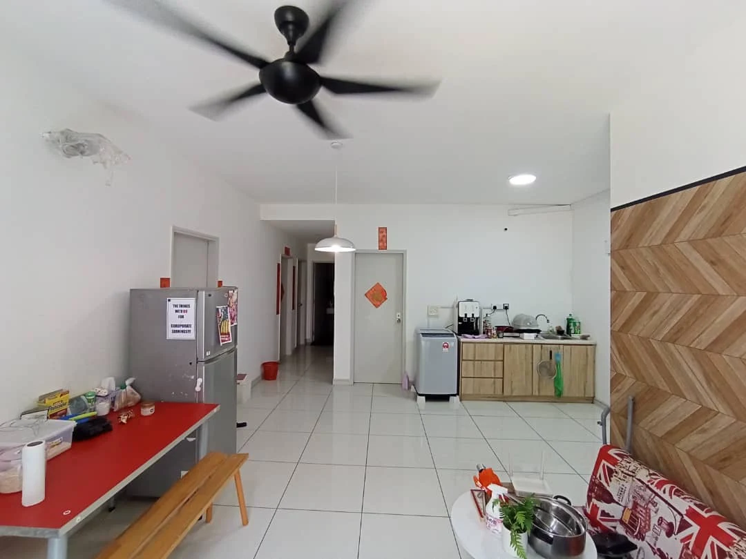 Riana South Condo 5/10