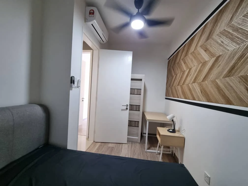 United Point Condo 9/10