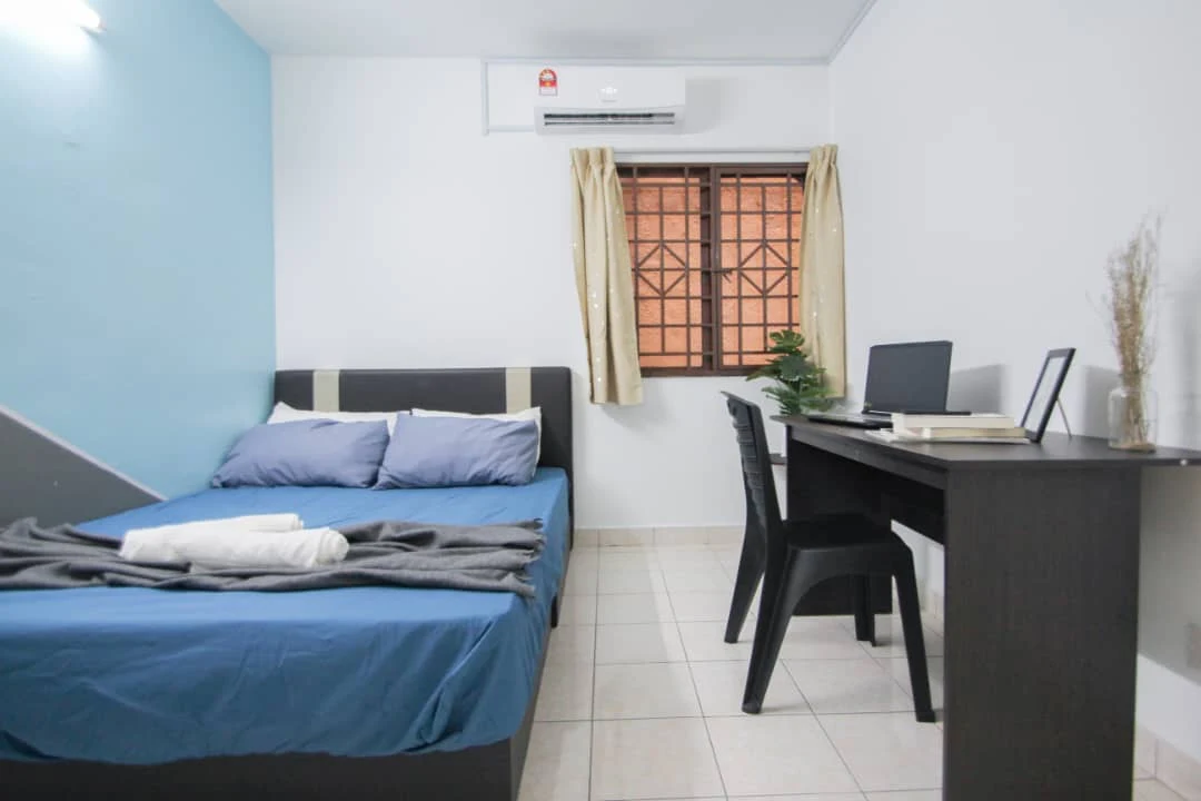Room Rental (Master/Medium/Single) 3/12